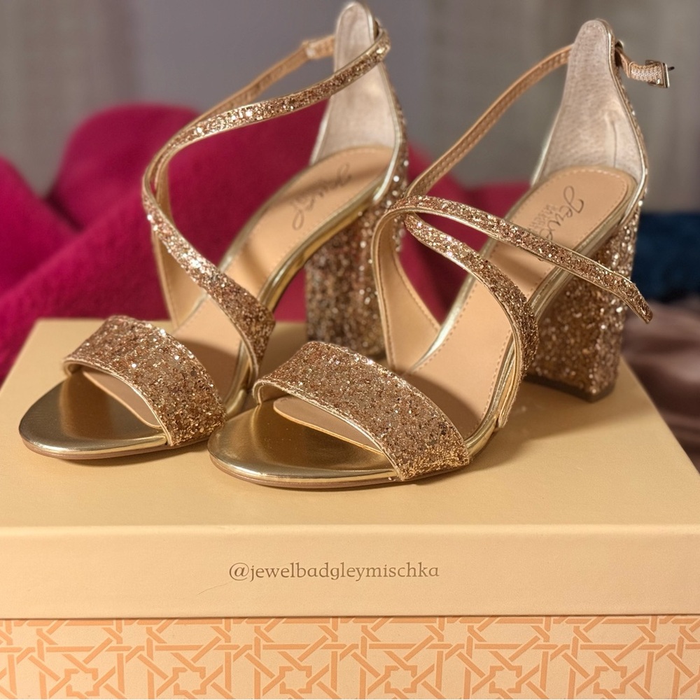 Jewel Badgley Mischka Sparkling Gold Heels